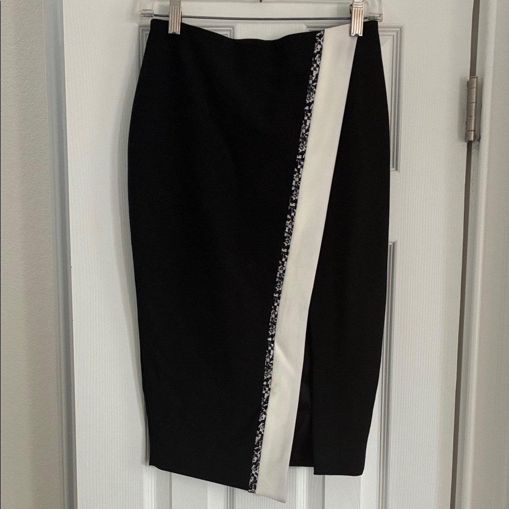 Elizabeth and James Black and Cream Pencil Skirt